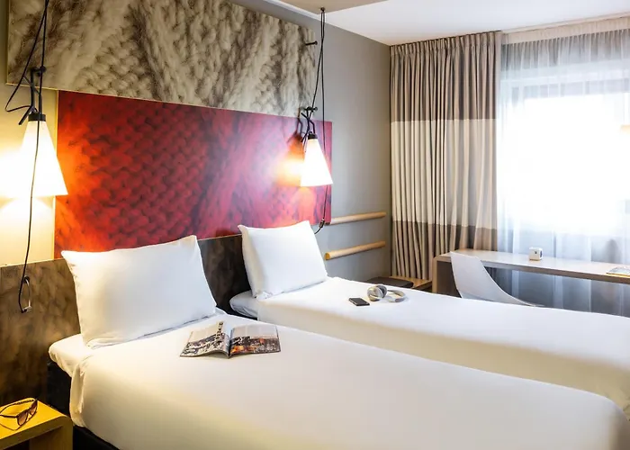 Hotell Ibis Centre Princess Street 3*