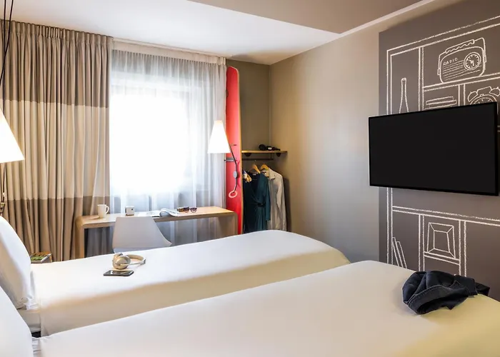 Hotell Ibis Centre Princess Street 3*