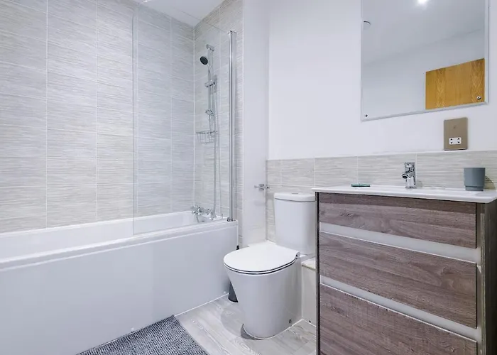 Centre, Salford Luxury Μάντσεστερ