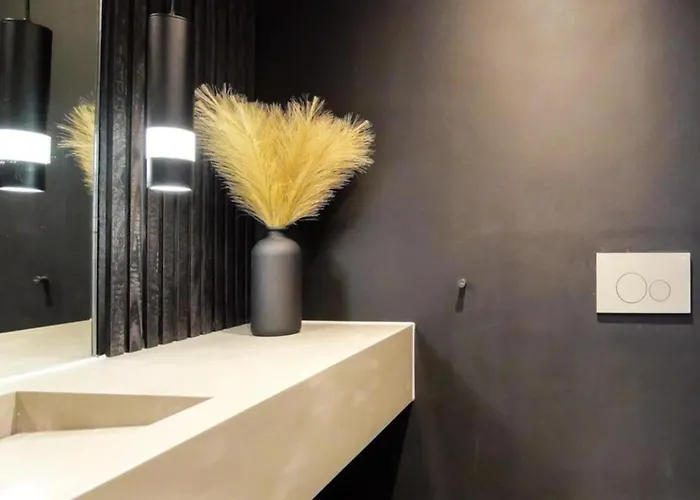 Noir By The Heim Apartament *