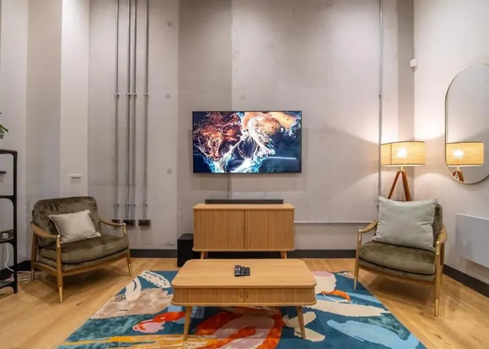 Bauhaus By The Heim *