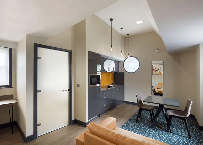 شقة فندقية Roomzzz Victoria