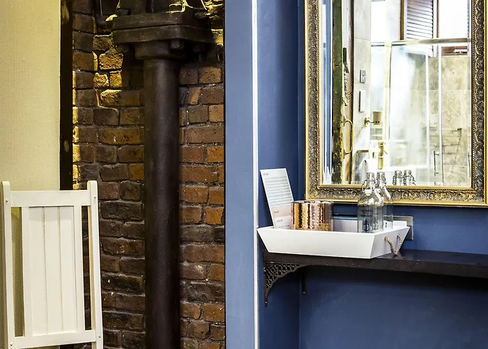 호텔 The Cow Hollow 4*