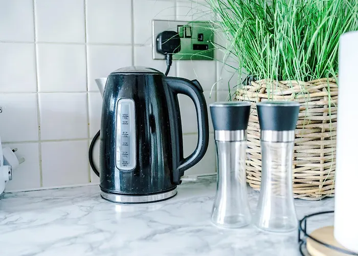 2br Heights Sleeps 7 Parking & Wifi Lejlighed