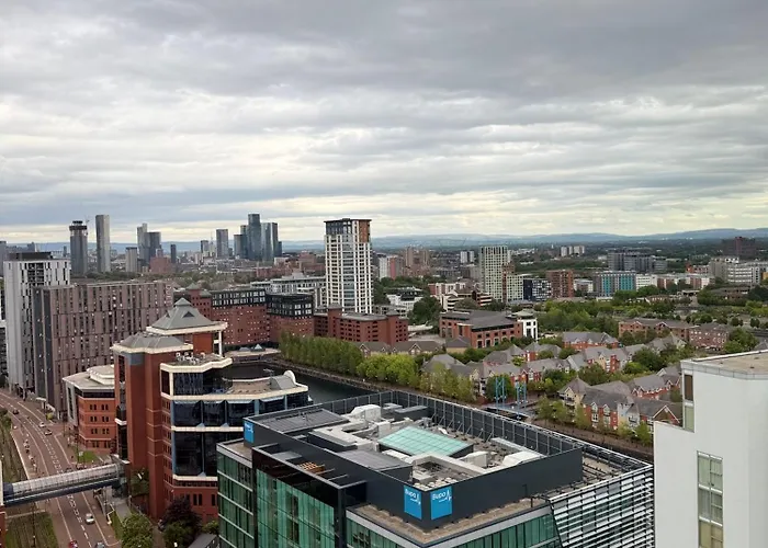 Sky View Centre Luxury Manchester
