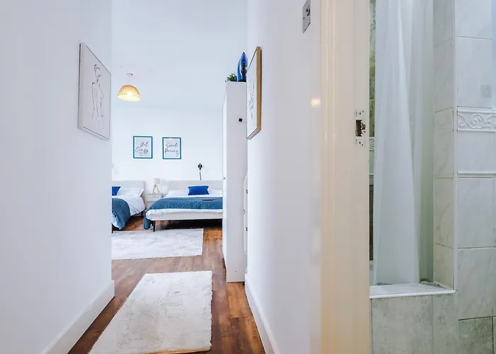 2br Heights Sleeps 7 Parking & Wifi Lejlighed