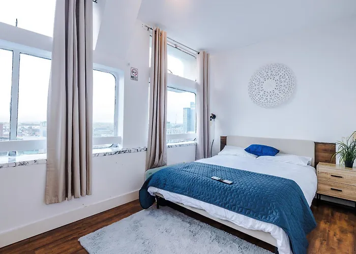 Lejlighed 2br Heights Sleeps 7 Parking & Wifi *