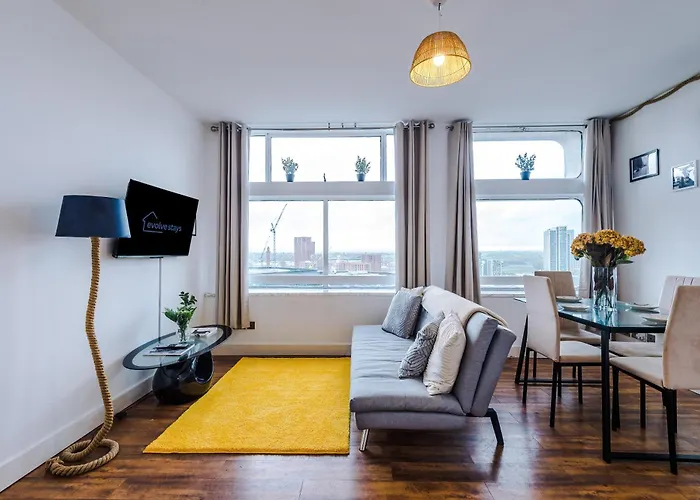 2br Heights Sleeps 7 Parking & Wifi Lejlighed