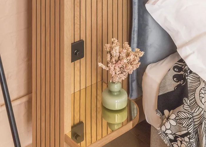 Whitworth Locke Μάντσεστερ