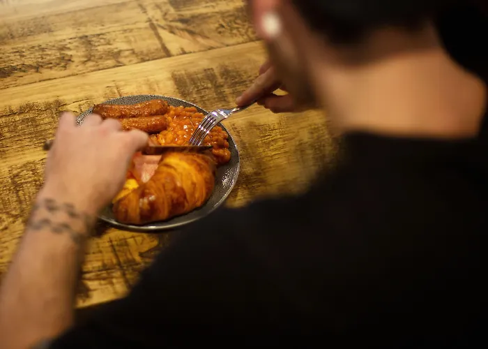 - The Niu, Loom North By Ihg 3*