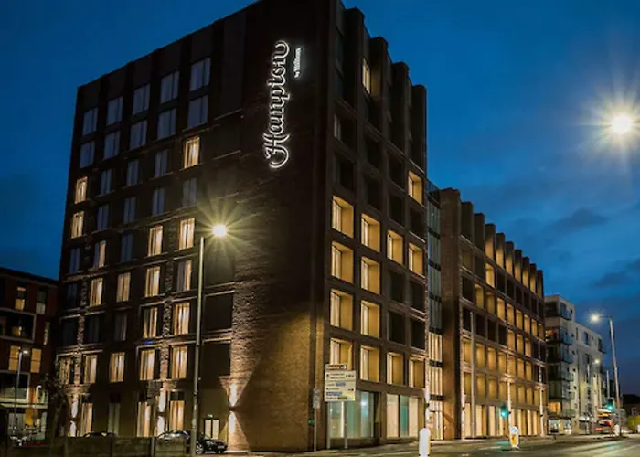 Hampton By Hilton Centre