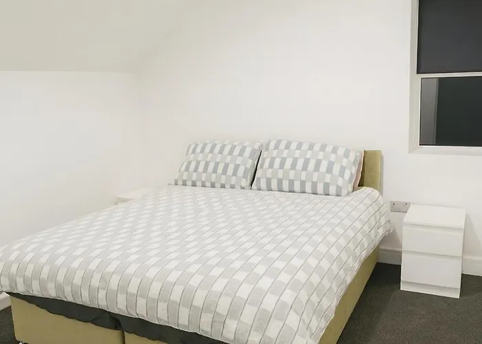 Kehoes Platinum Near Etihad Stadium And Coop Live Arena Sleeps 4 Mánchester