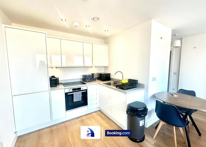 Sleeps 5 Ideal For Work Trips Up To 40 Percent Off Old Trafford Modern 아파트 맨체스터