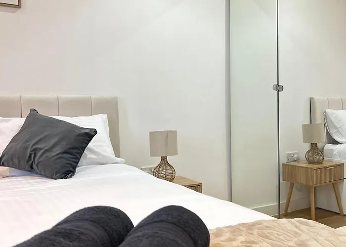 Daire Apartment-gym-terrace-games Room-free Parking *