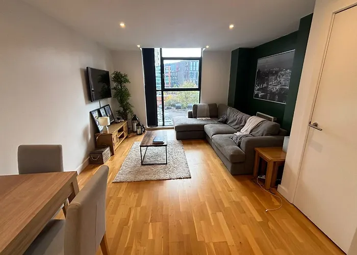 View By Eason Short Lets 맨체스터