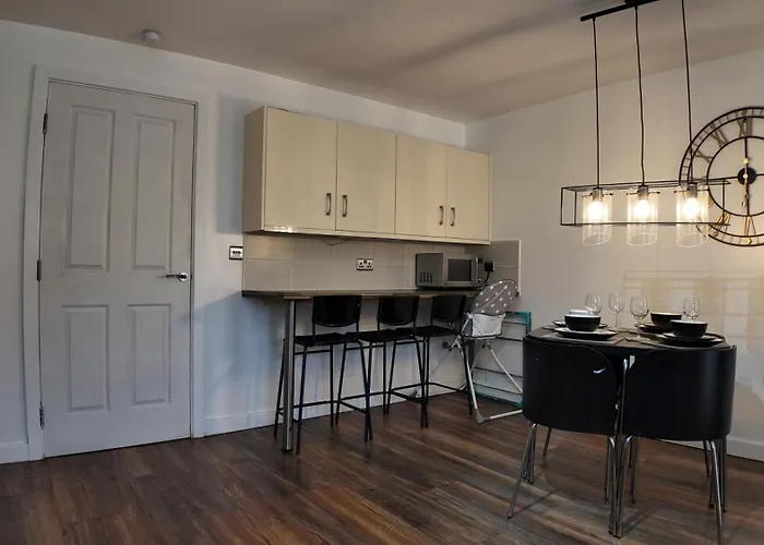Apartment Stylish In Vibrant Salford, Manchester!