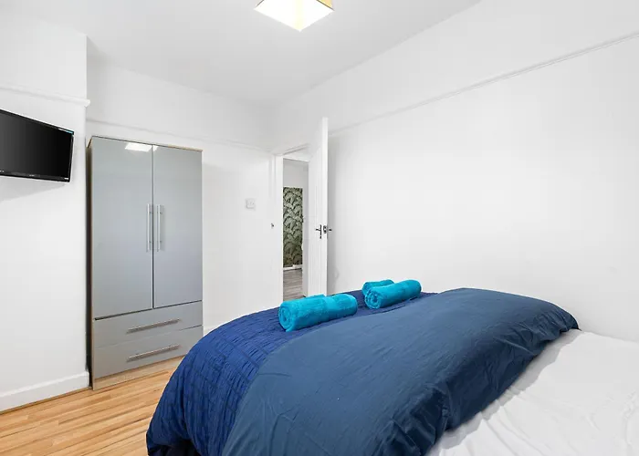 펜션 Comfy Bedroom Getaway *