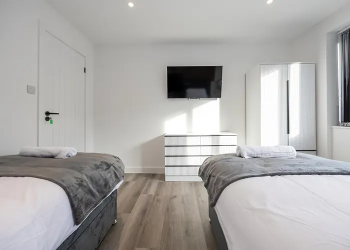 Prázdninový dům Modern 5-bed Ev Centre 10 Min