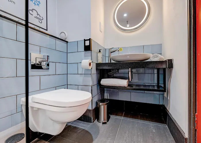 Portland By Sunday 3* Manchester