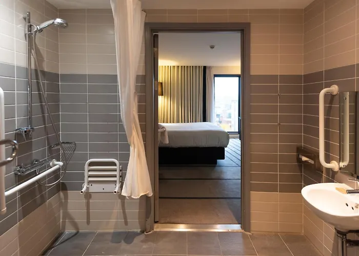 Hotel Crowne Plaza Centre By Ihg