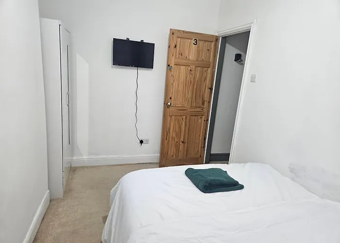 Comfort And Leisure * Manchester