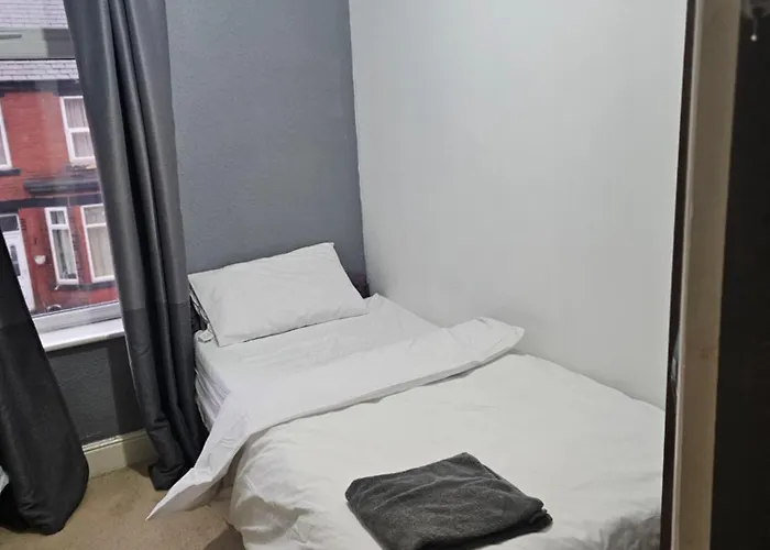 Comfort And Leisure * Manchester