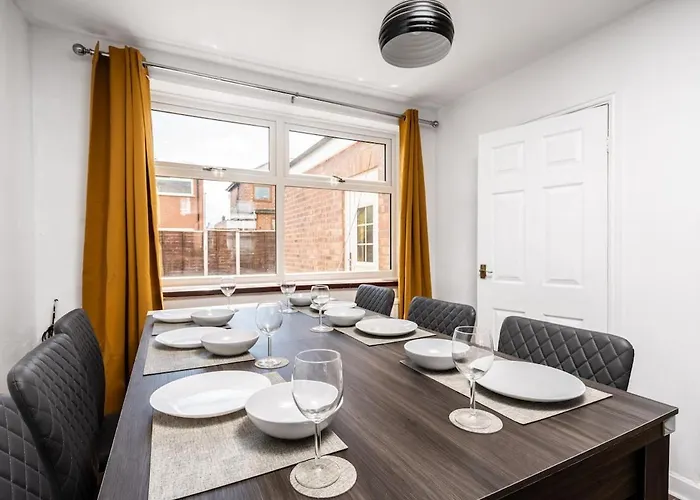 Comfy 3br - Pool Table - Games - Sleeps 8