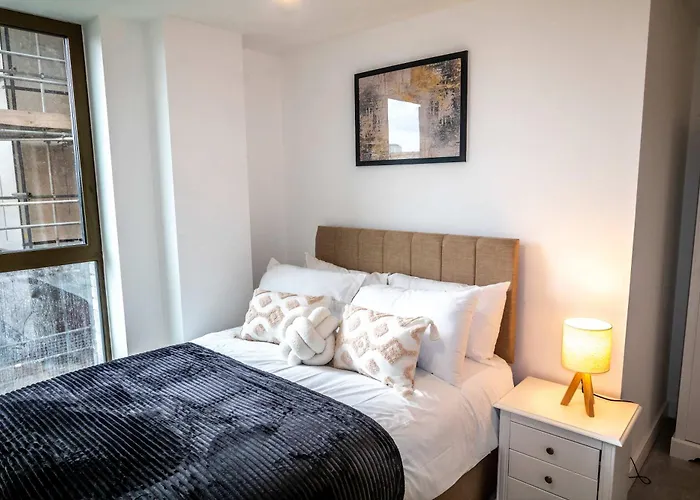 Fabulous 2 Bedroom In Apartamento *