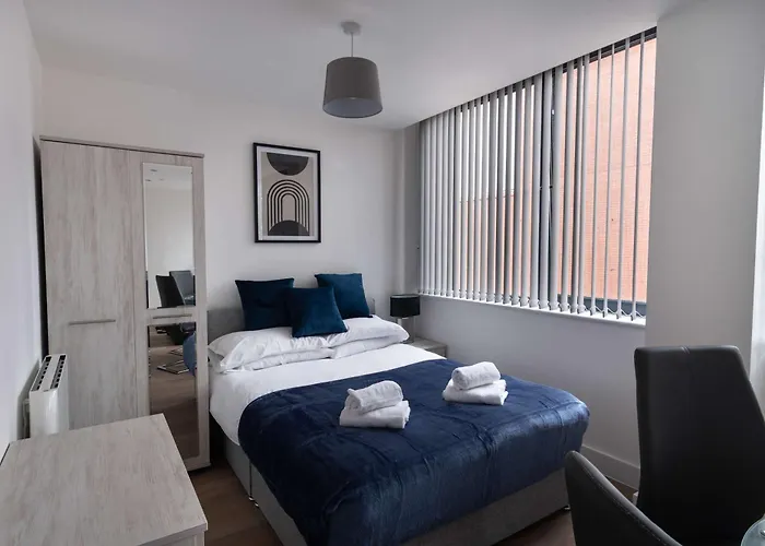 Zeni, Alexandra Rise Smart