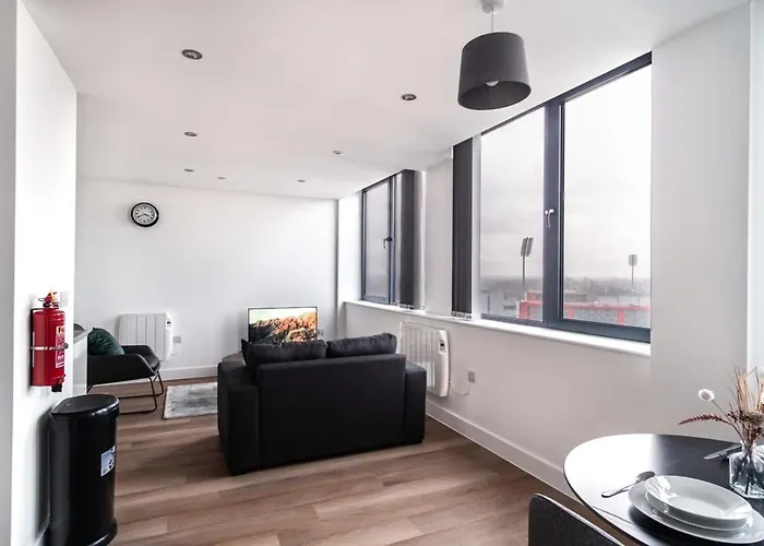 Stayzeni, Alexandra Rise 1 Bed Flat * 맨체스터