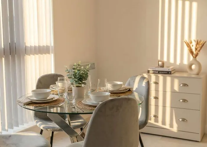 Modern In Salford Great Views * Manchester