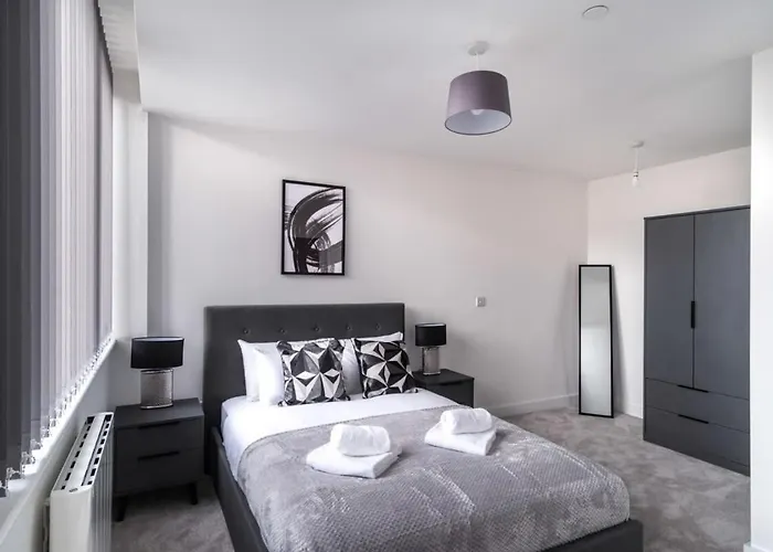 아파트 Zeni, Alexandra Rise Bright 1 Bed *