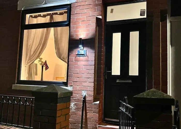 Апартаменты Lux Shared Flat With 2 Private Bedrooms And 2 Private En-suite Bathrooms *