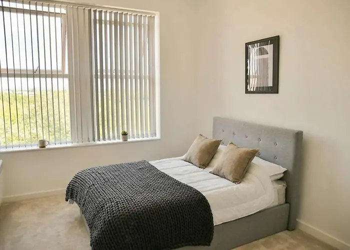 Apartment Spacious 1 Bed Near Etihad