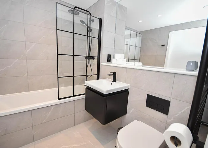 아파트 Modern 1 Bed Flat In W Balcony 맨체스터