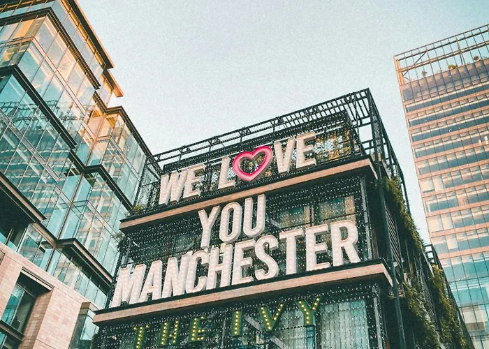 Center 28 Day Perks From May, Family And Business Travel Hideaway,parking, Walking Distance To Amenities * Manchester