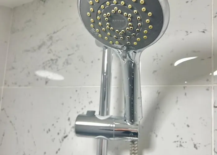 Lux Shared Flat With 2 Private Bedrooms And 2 Private En-suite Bathrooms Манчестер