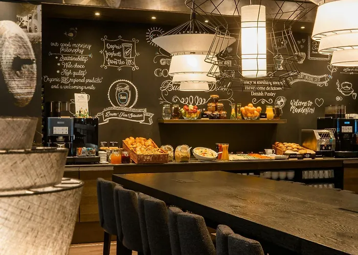 Hotel One Manchester-royal Exchange 3*