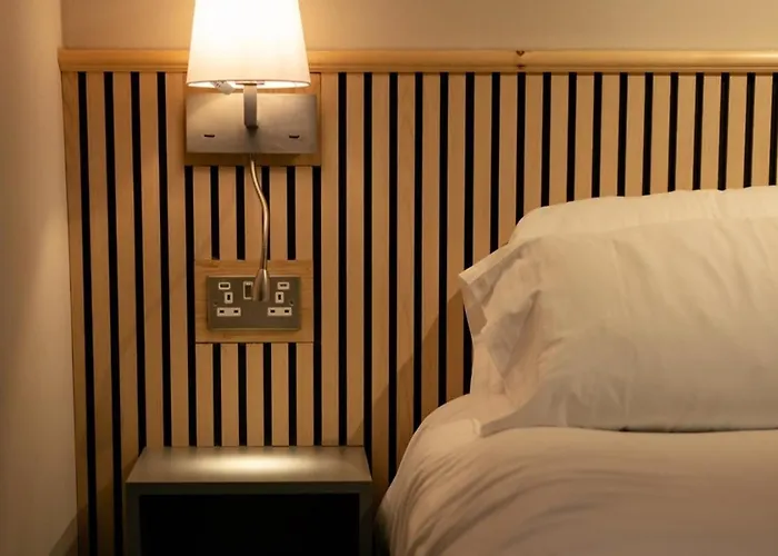 Lower Turks Head Fogadó