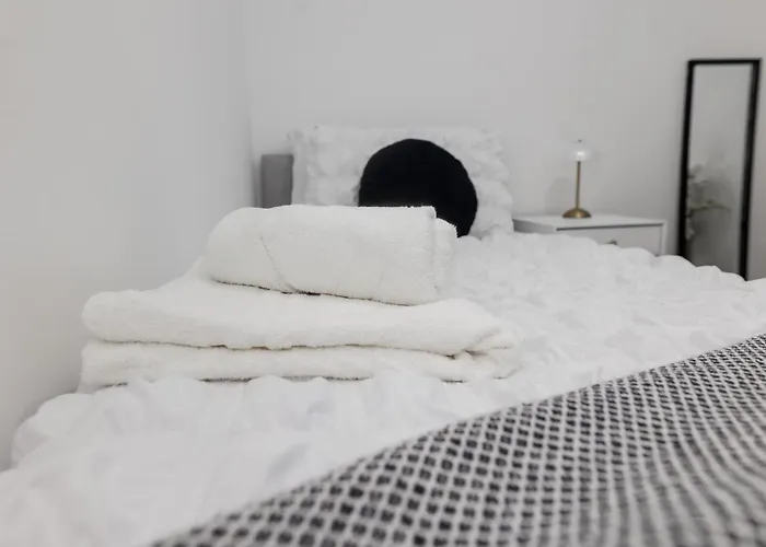 Apartment Spacious & Cosy In Manchester