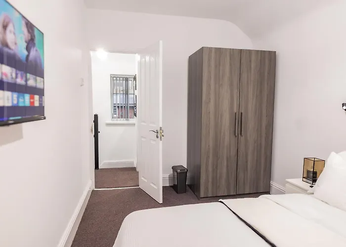 Spacious & Cosy In *