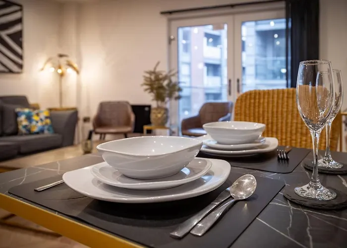 דירה 3 Bed Flat 8 Min Walk To Centre - Pass The Keys מנצ'סטר