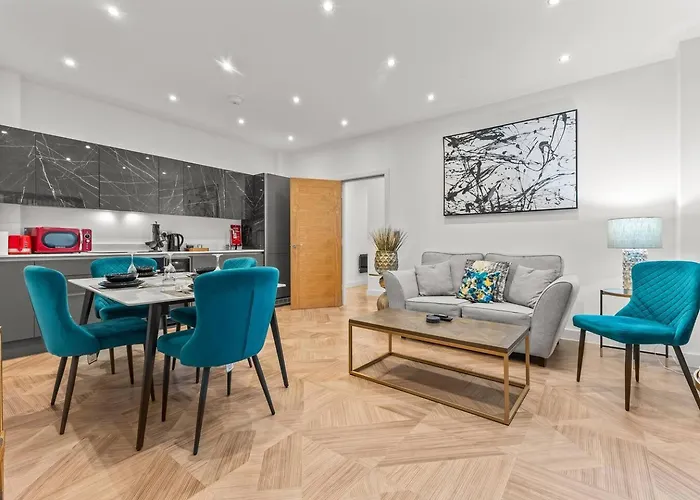 Cosy Retreat - Steps From Spinningfields - Pass The Keys 아파트