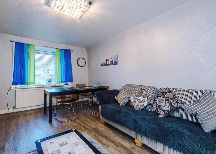 3br By Kammili With Free Parking & Fast Access * Mánchester