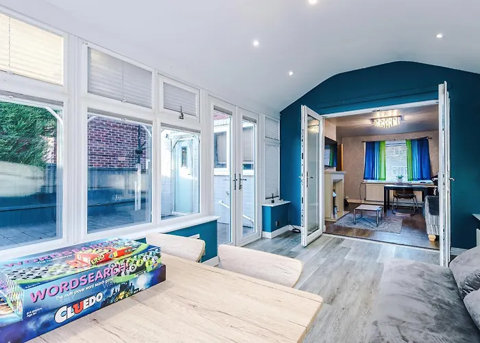 3br By Kammili With Free Parking & Fast Access * Mánchester