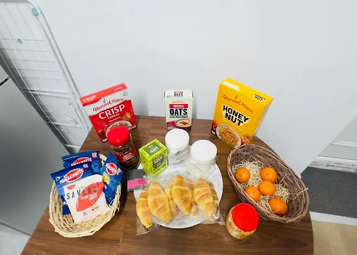 Break - 1 Big Bedroom Sleeps 3 بيت للعطل مانشستر