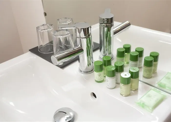 Blue Haven 2 맨체스터