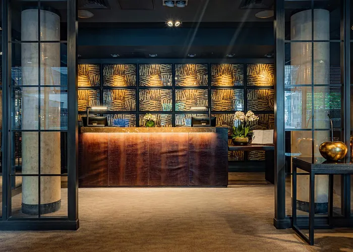 Dakota Airport ホテル 4*