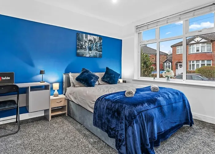 Сasa de vacaciones Luxury Group - - Sleeps 9 Mánchester