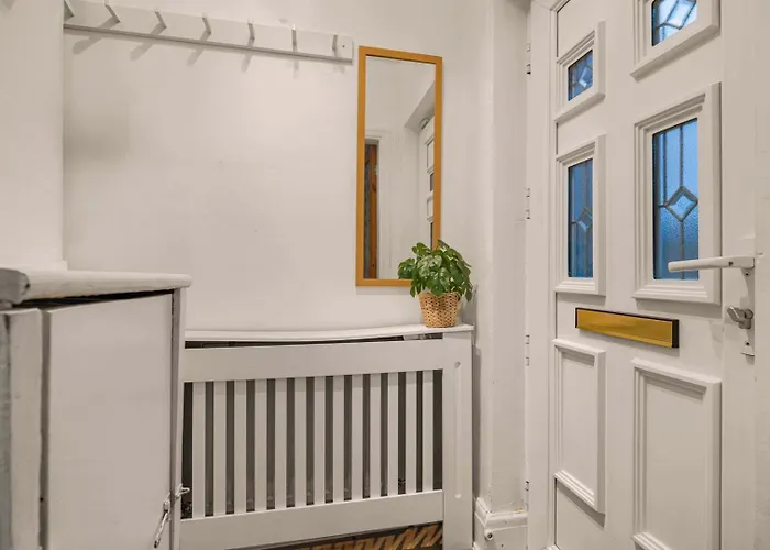 Guestready - Cozy 3-bedroom In Droylsden مانشستر